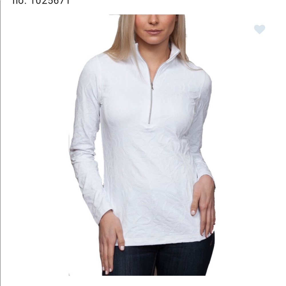 SnoSkins white quarter zip!